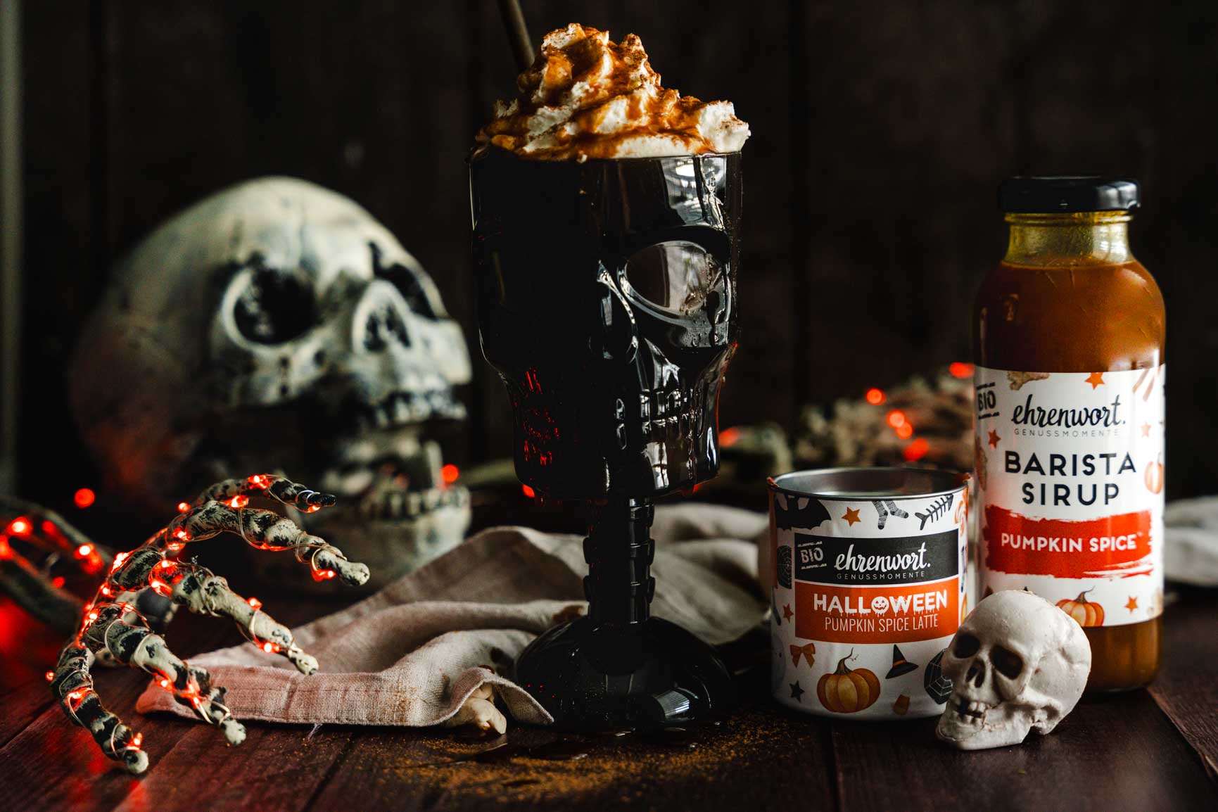 Gruseliger Halloween Spice Latte