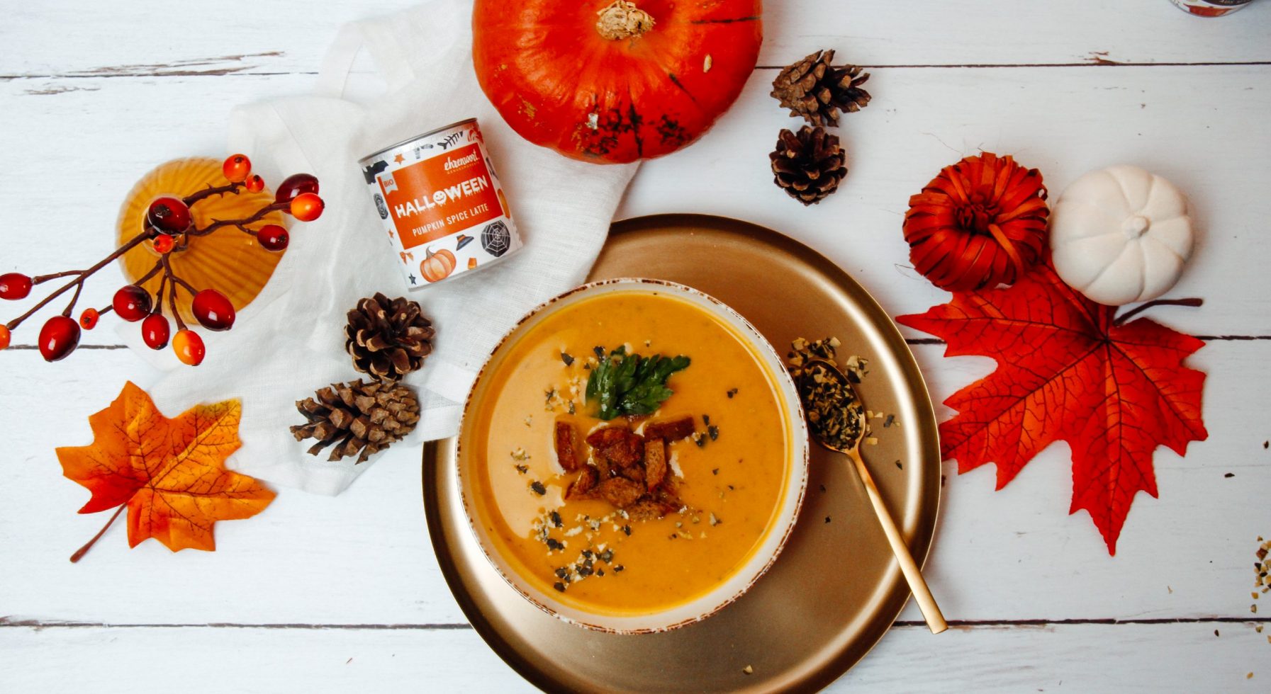 Pumpkin Spice Kürbiscreme Suppe mit BIO Halloween Pumpkin Spice Gewürzmischung